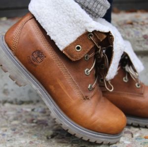 Timberland Authentic Teddy Fleece Boots